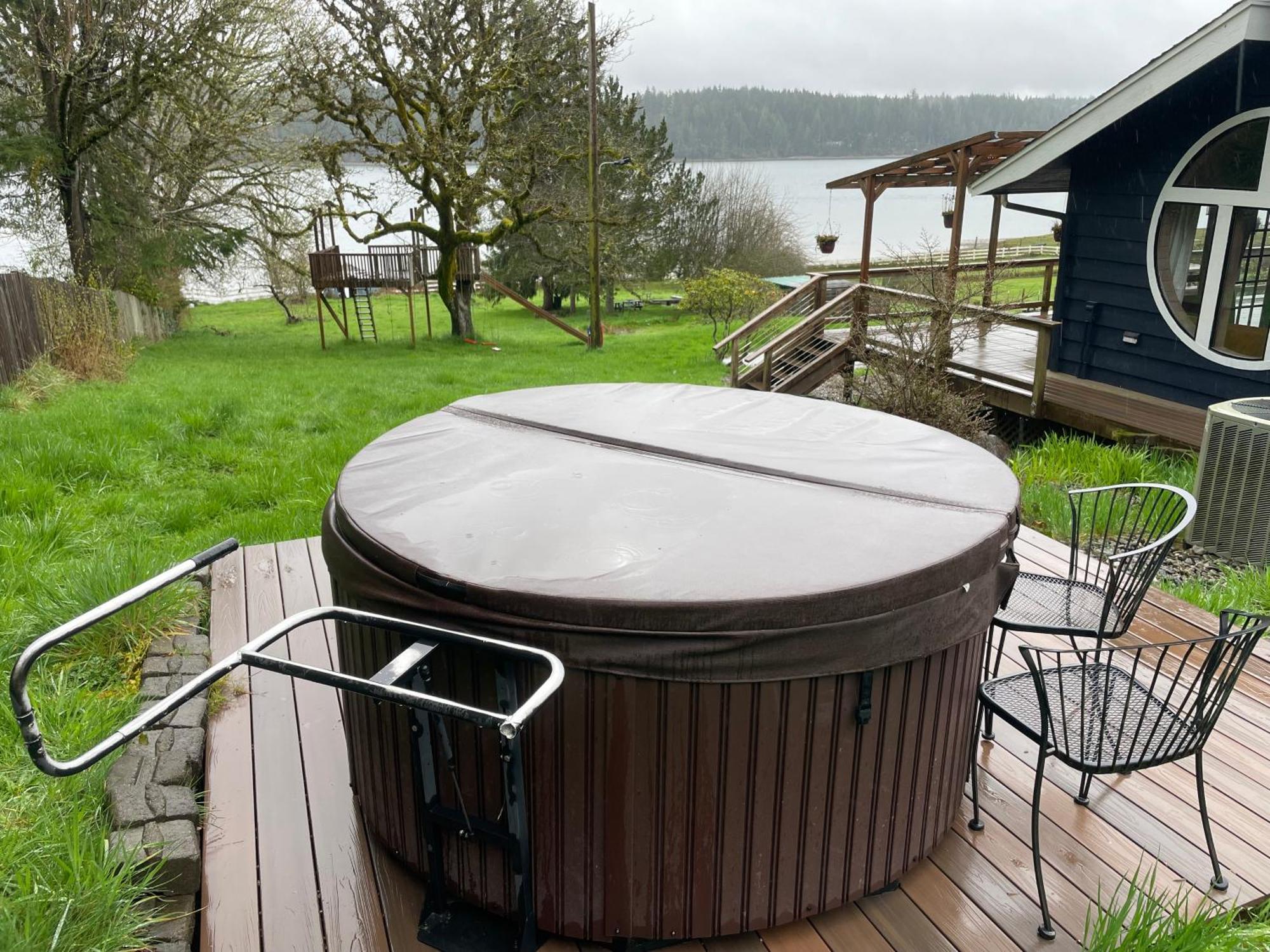 Oceanfront Studio/Loft: Alpacas, Oysters & Kayaks Shelton Extérieur photo