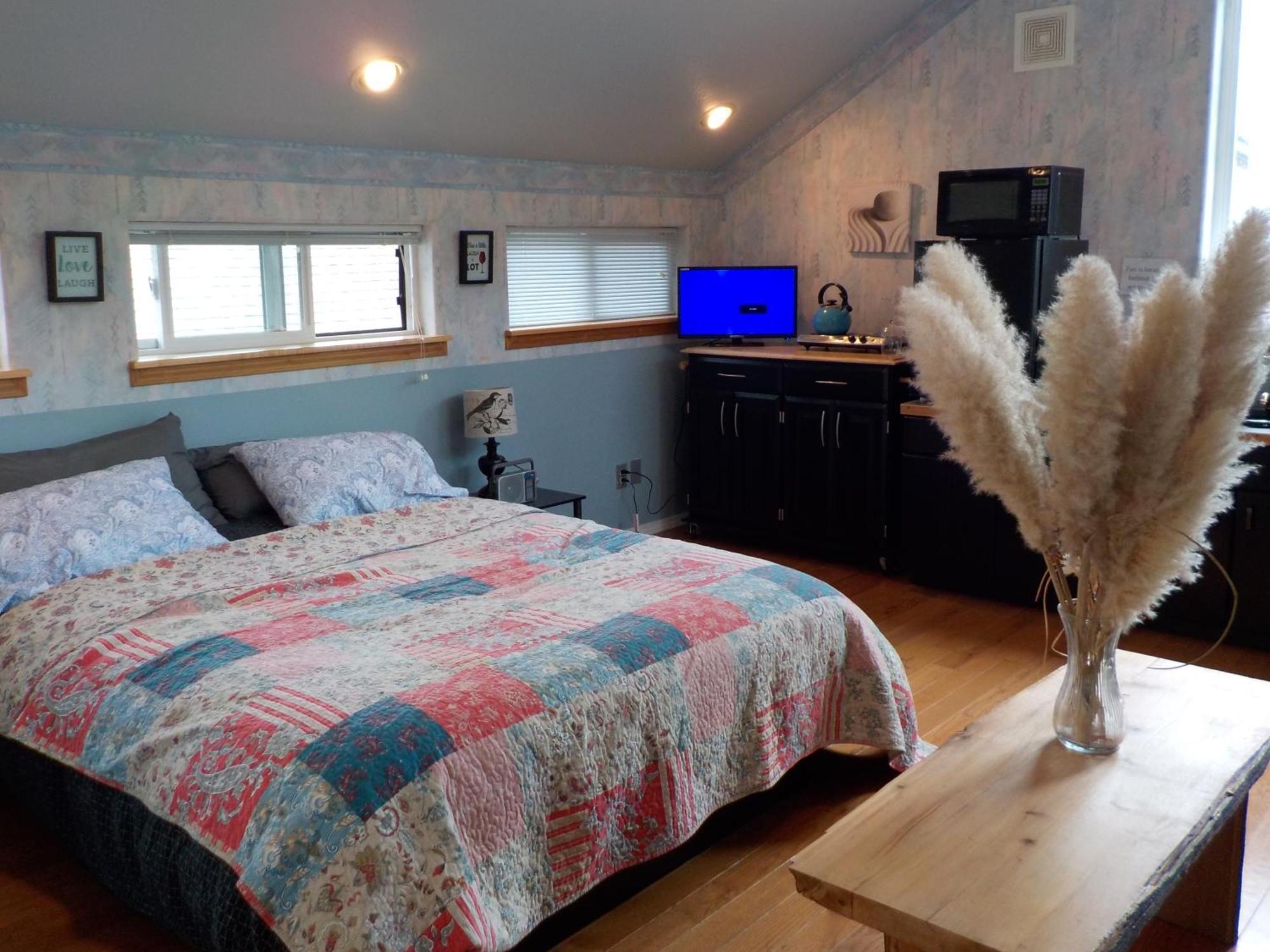 Oceanfront Studio/Loft: Alpacas, Oysters & Kayaks Shelton Extérieur photo
