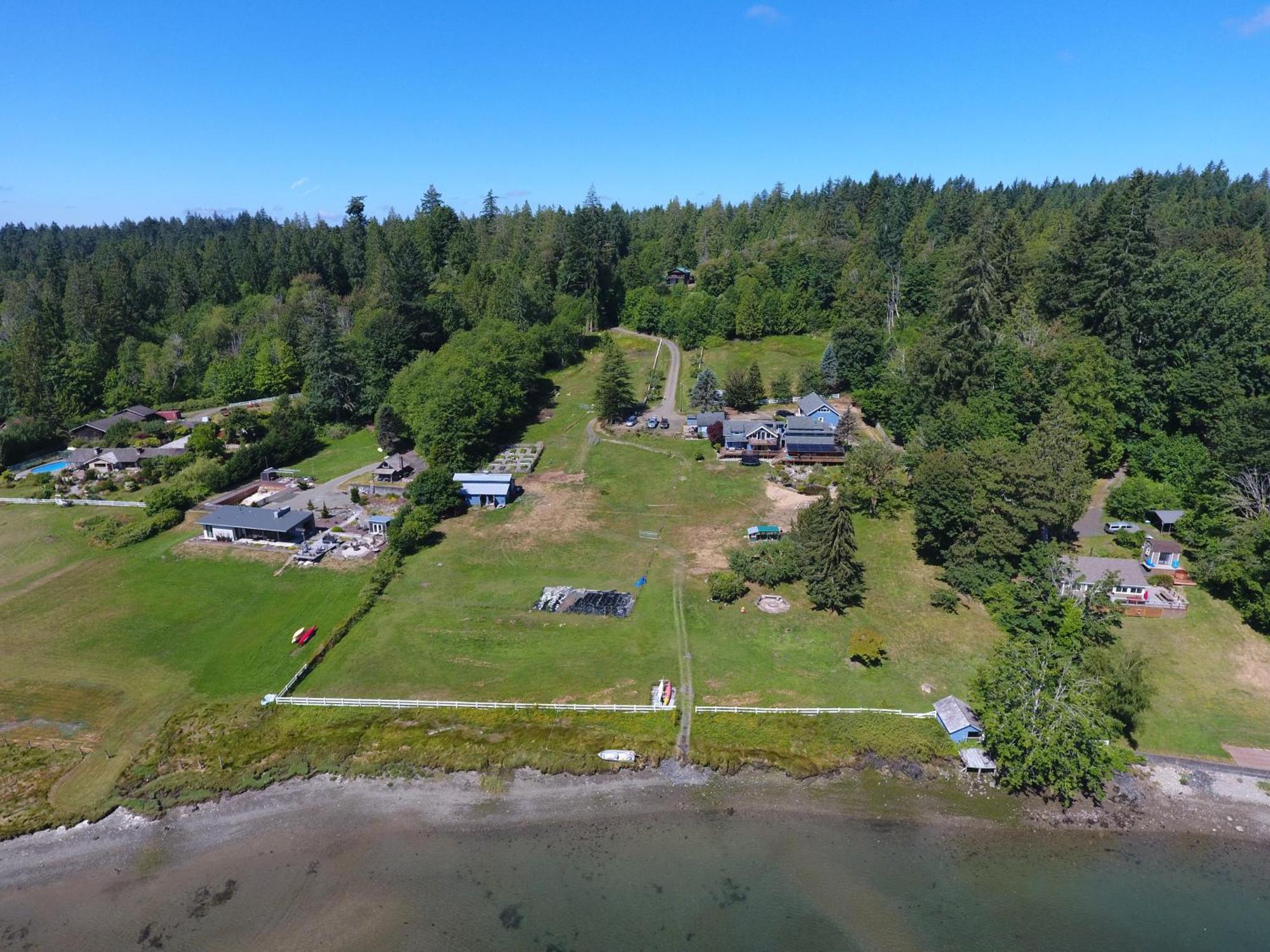 Oceanfront Studio/Loft: Alpacas, Oysters & Kayaks Shelton Extérieur photo